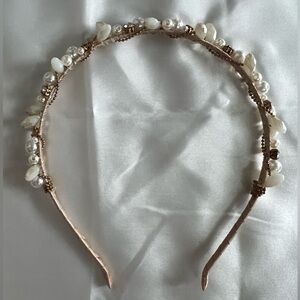 Elegant Pearl and Bead Headband